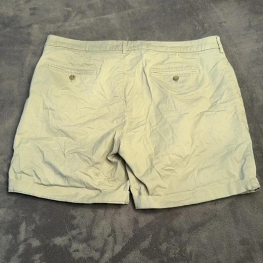 Banana Republic Slim Fit Chino Shorts Khaki Tan 38 Mens 8 Inch Inseam Preppy